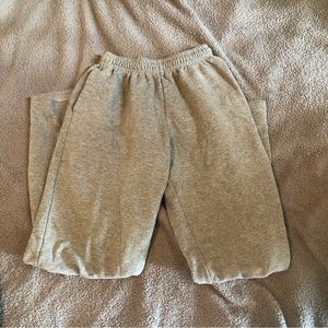 sweatpants